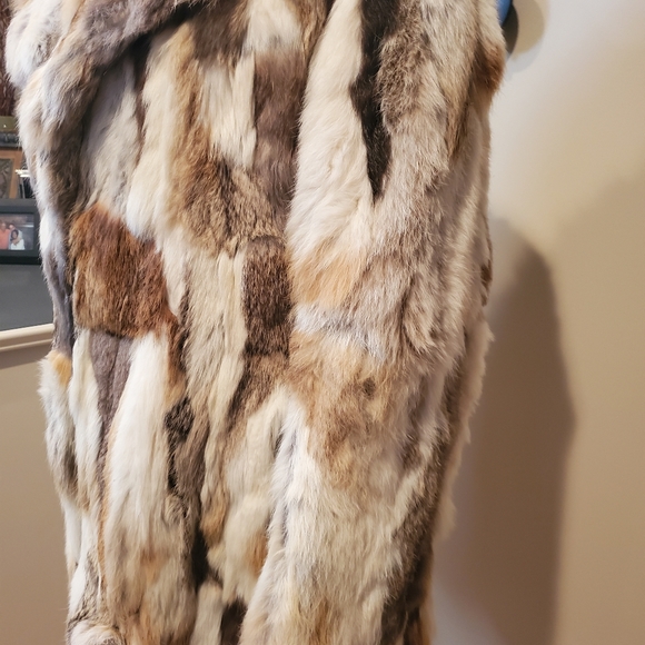 Coat - Picture 3 of 6